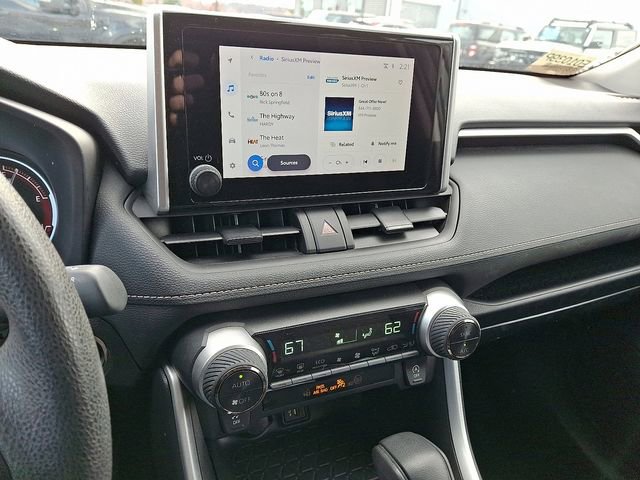 Used 2024 Toyota RAV4 XLE image 24