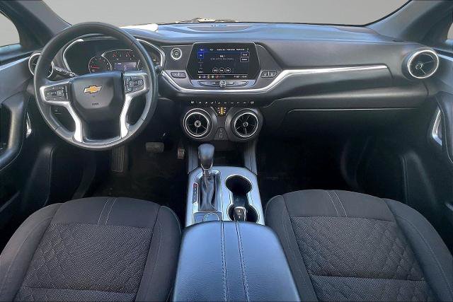 Used 2022 Chevrolet Blazer LT w/ Midnight/Sport Edition FWD image 16