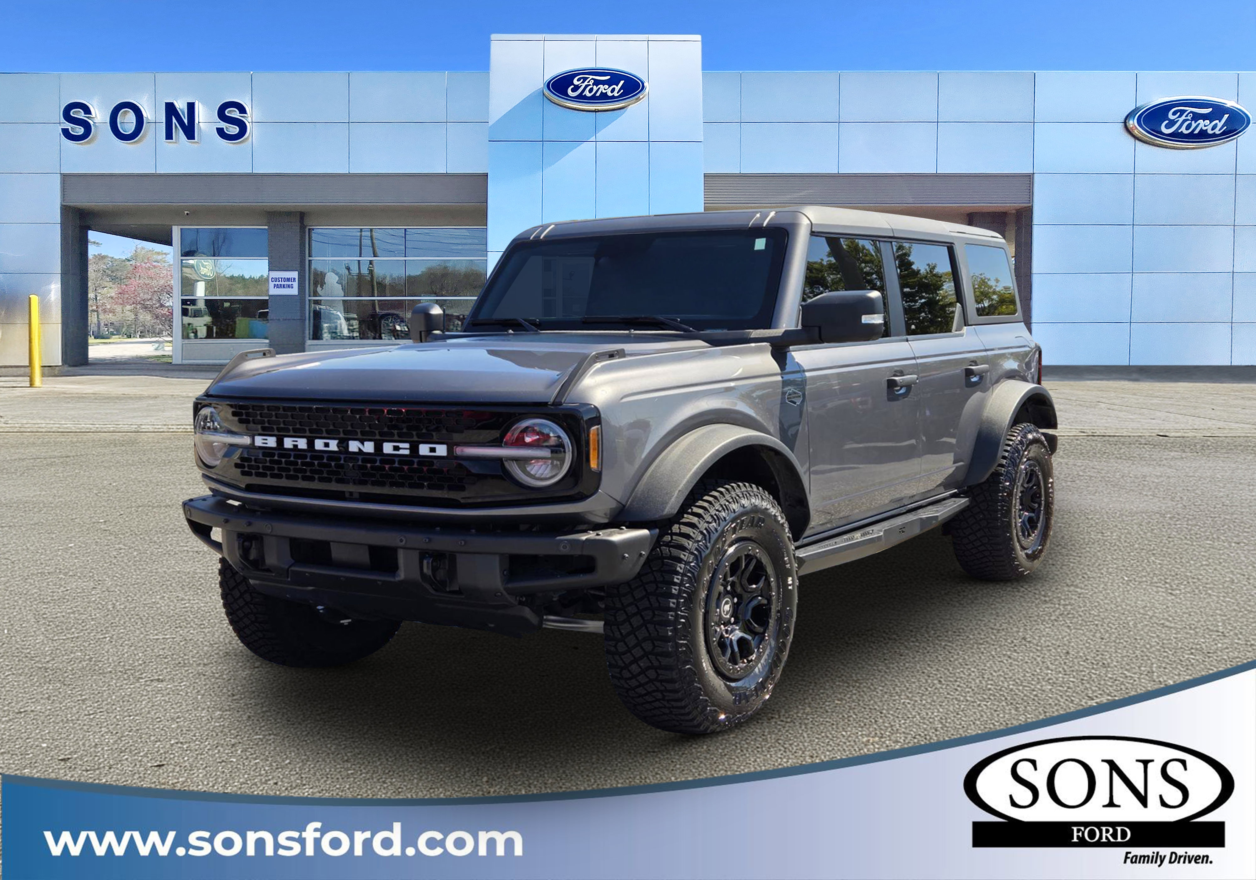 Certified 2022 Ford Bronco Wildtrak AWD/4WD image 1