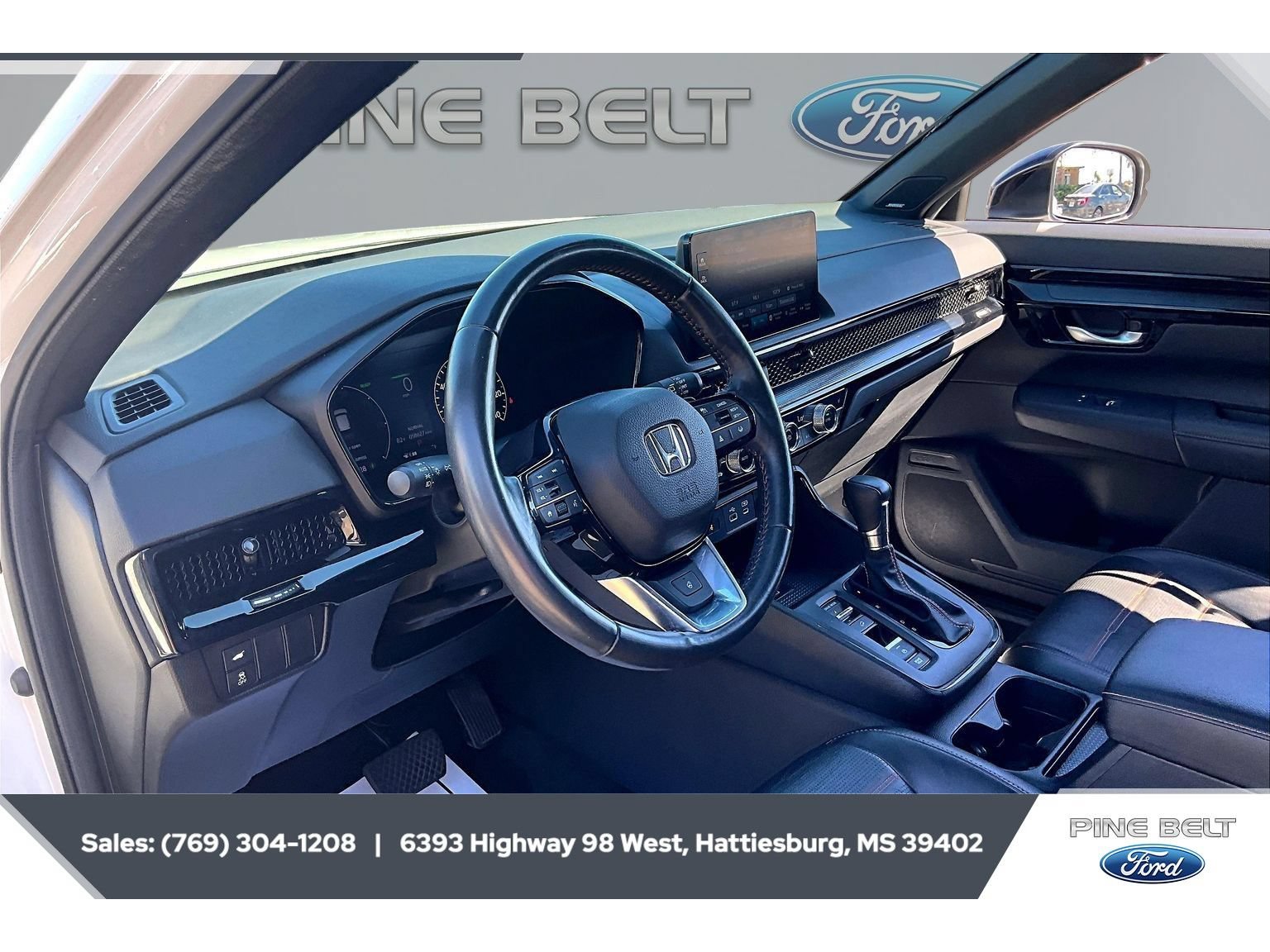 Used 2024 Honda CR-V Sport Touring image 12