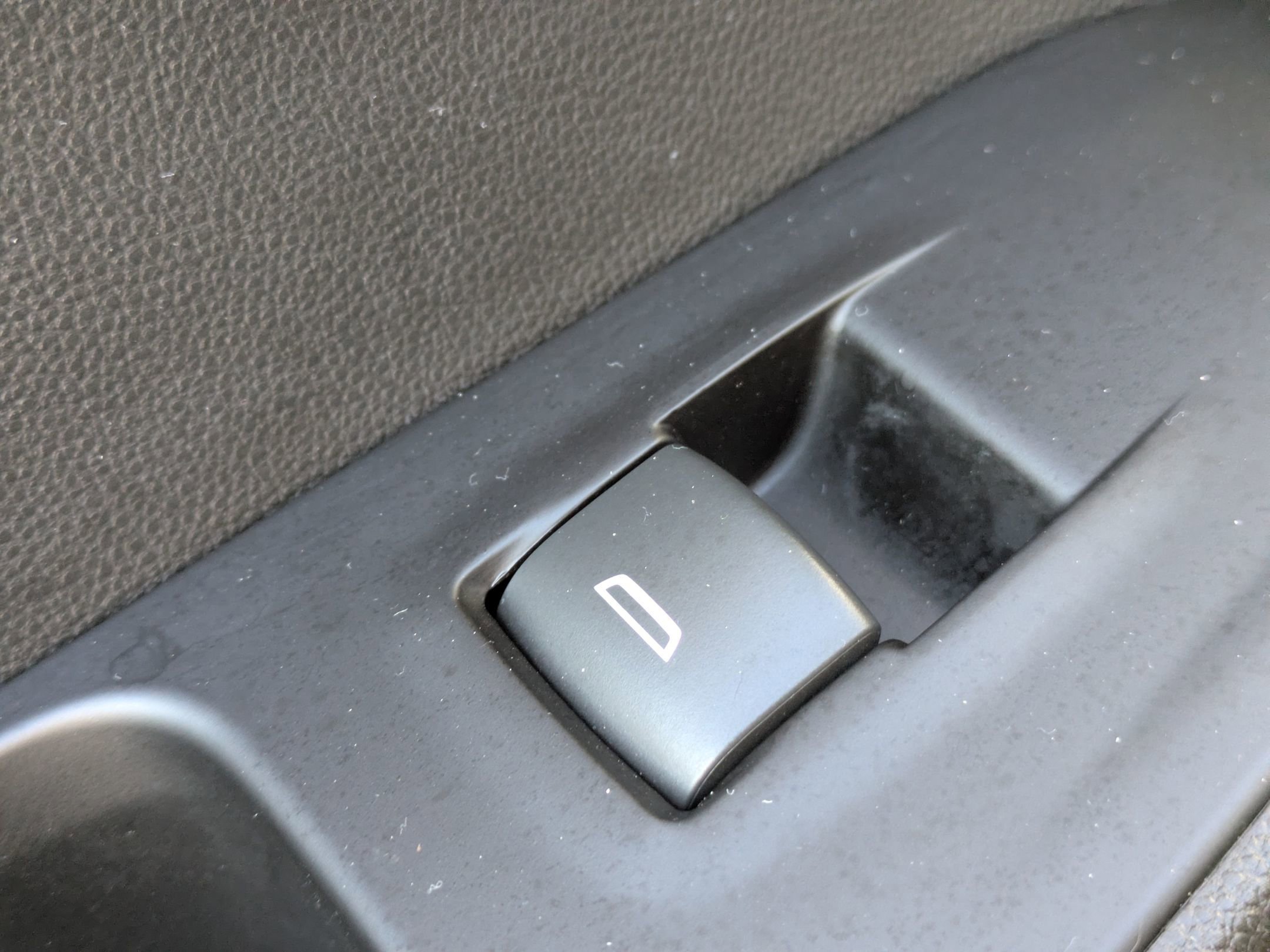 Used 2023 Chevrolet Traverse RS image 29