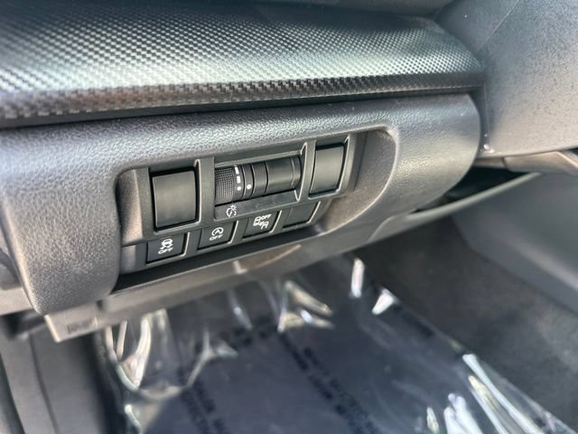 Used 2021 Subaru Crosstrek 2.0i Premium w/ Moonroof Package AWD/4WD image 19