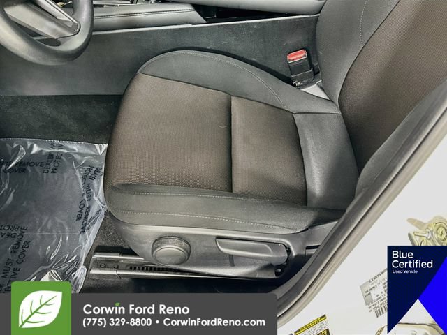 Used 2021 MAZDA MAZDA3 s FWD image 21