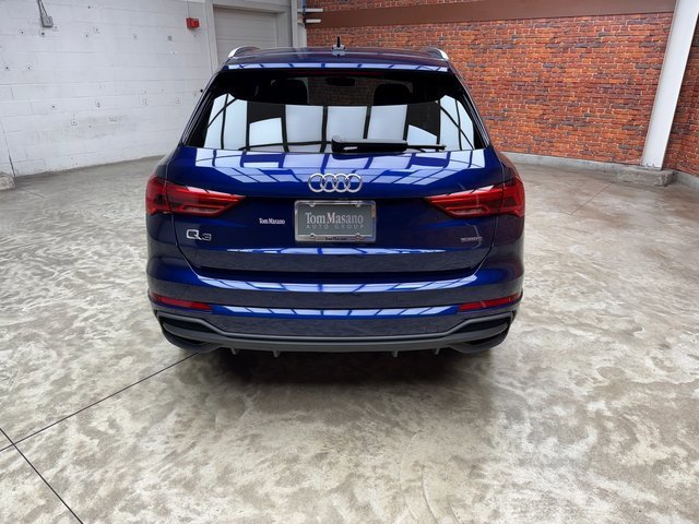Used 2024 Audi Q3 2.0T Premium image 4