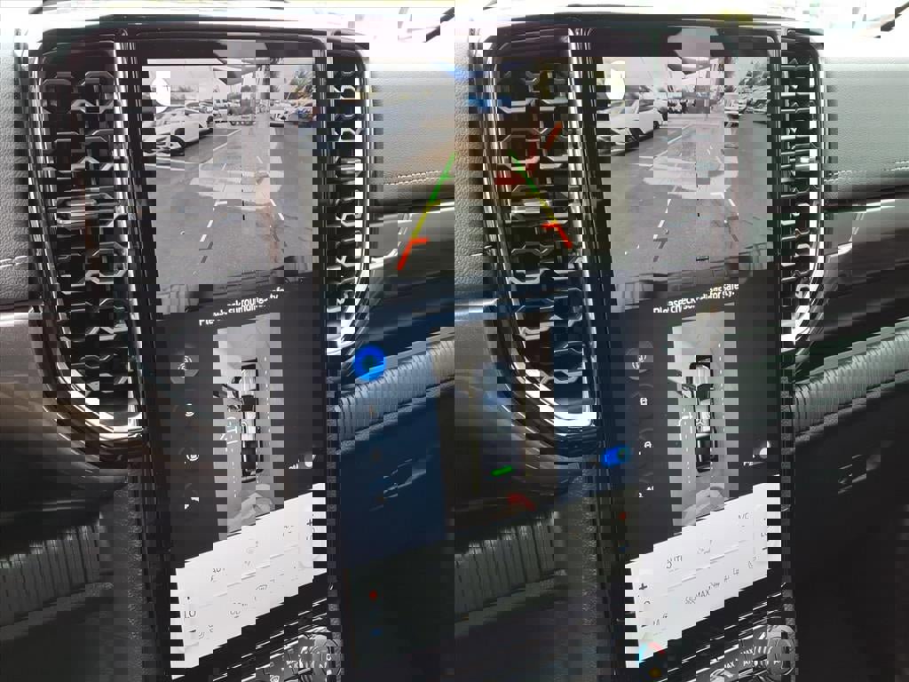 Certified 2025 Ford Ranger Lariat w/ Convenience Package image 27