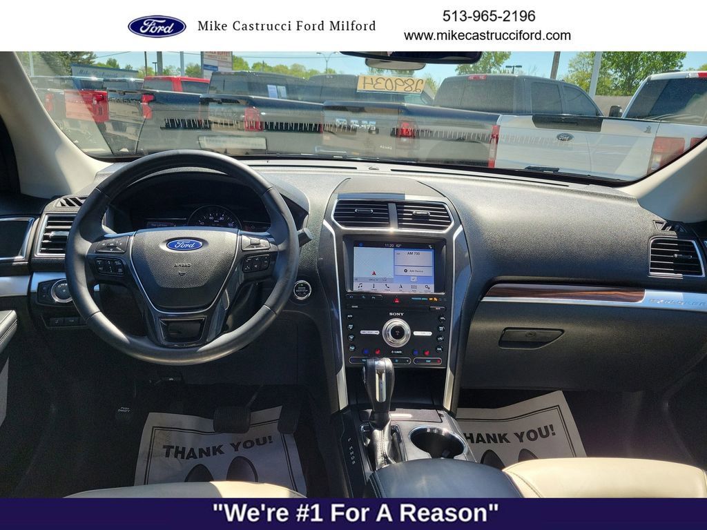 Certified 2019 Ford Explorer Limited w/ Limited Luxury Package AWD/4WD image 9