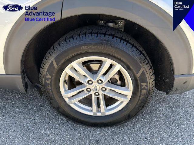 Certified 2023 Ford Explorer XLT RWD image 9