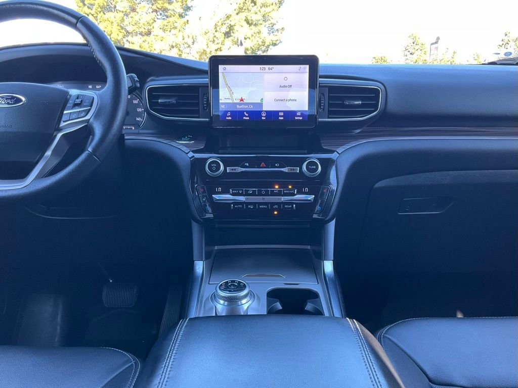 Certified 2021 Ford Explorer Limited w/ Equipment Group 301A image 45