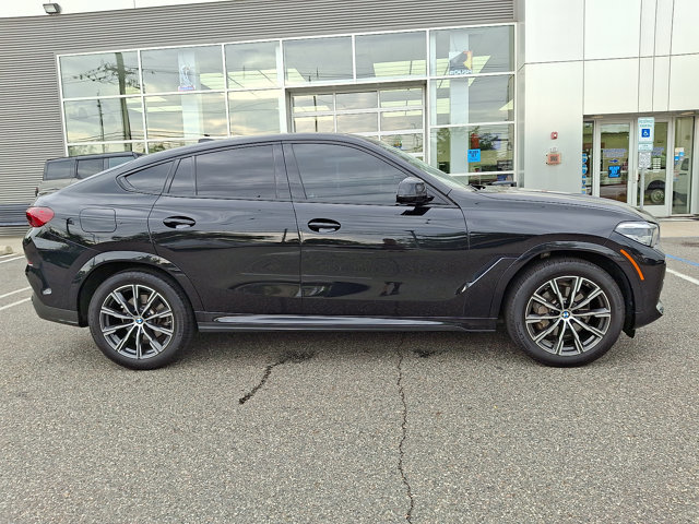 Used 2023 BMW X6 xDrive40i w/ M Sport Package AWD/4WD image 18