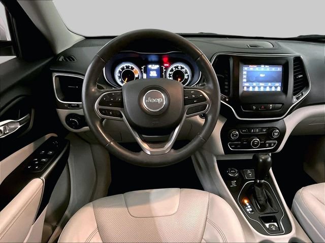 Used 2021 Jeep Cherokee Latitude Lux w/ Sun & Sound Group AWD/4WD image 5