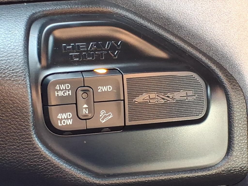 Used 2024 RAM 2500 Tradesman w/ Chrome Appearance Group AWD/4WD image 23