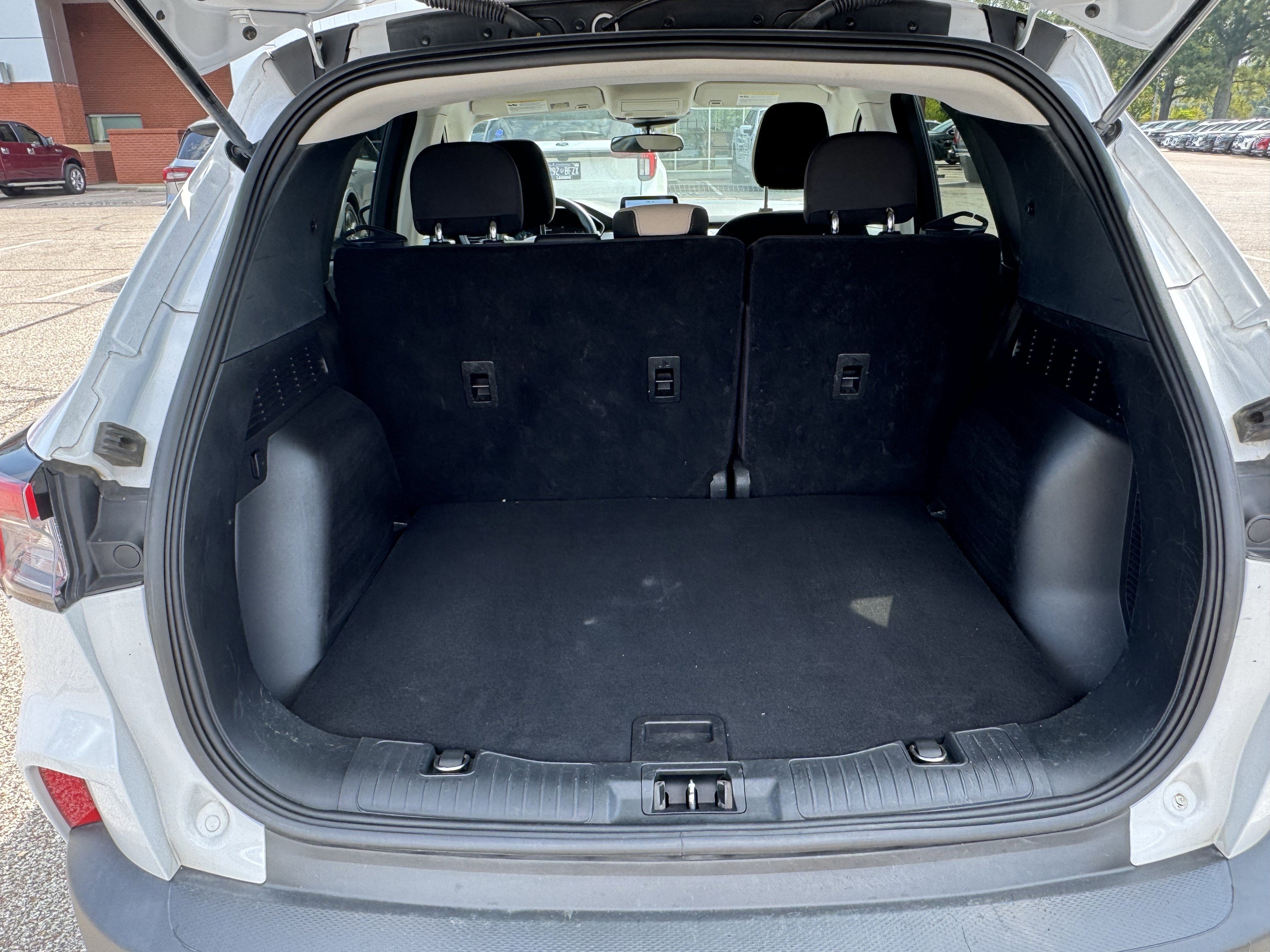 Certified 2021 Ford Escape SE image 12