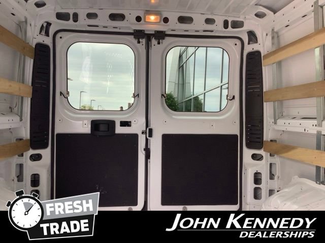 Used 2025 RAM ProMaster 2500 w/ U-Haul Equipment Group FWD image 25