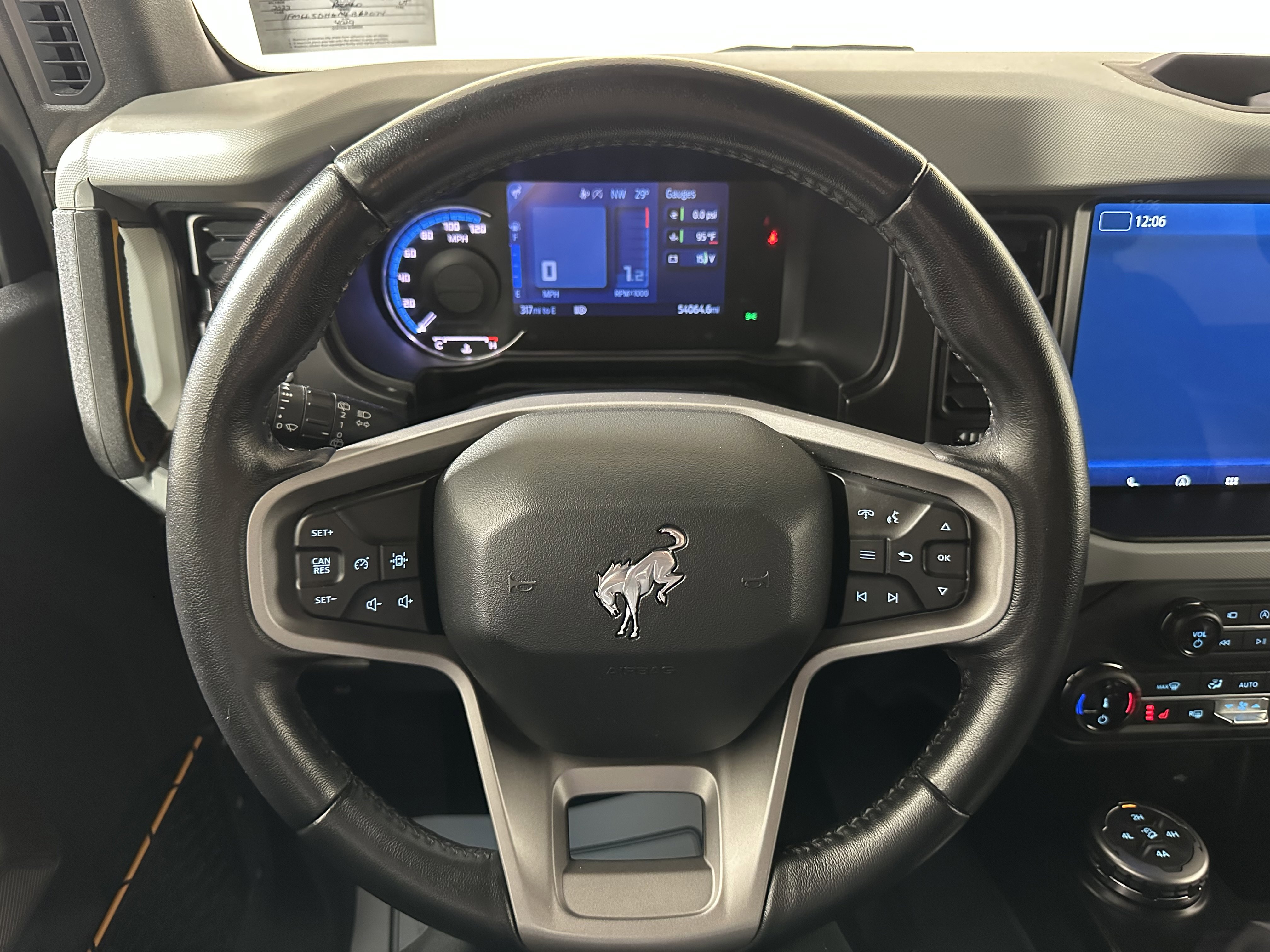 Certified 2022 Ford Bronco Badlands w/ Sasquatch Package AWD/4WD image 12
