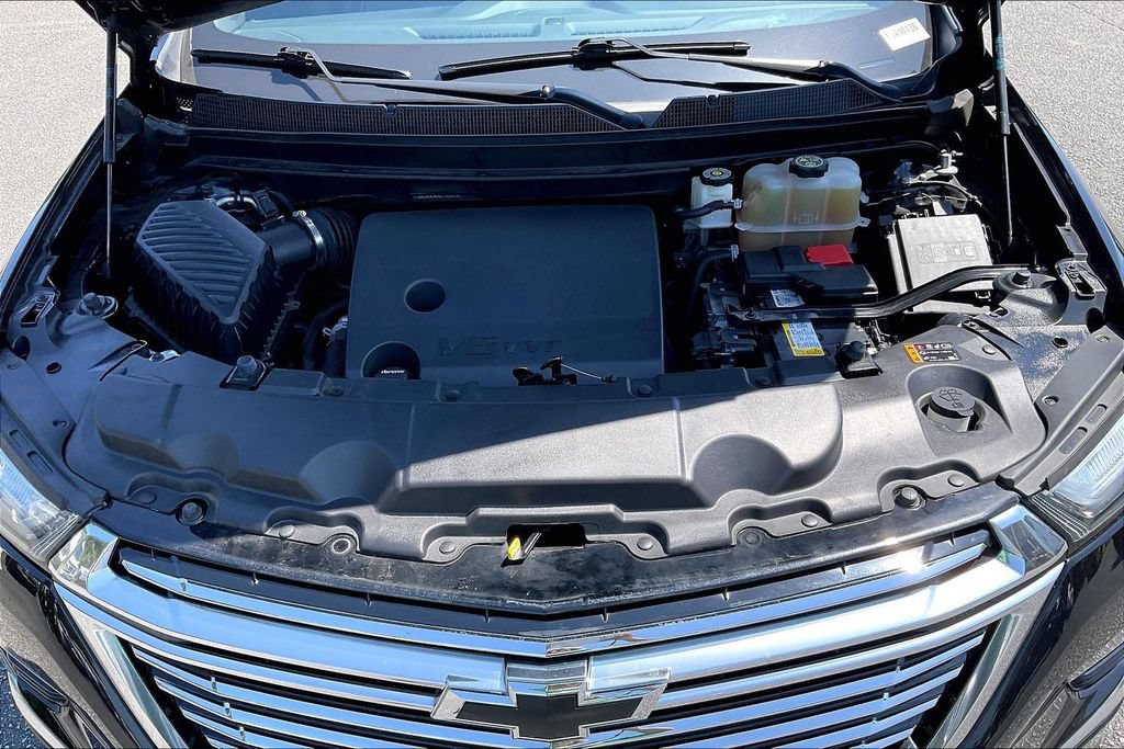 Used 2022 Chevrolet Traverse Premier w/ LPO, Floor Liner Package FWD image 10