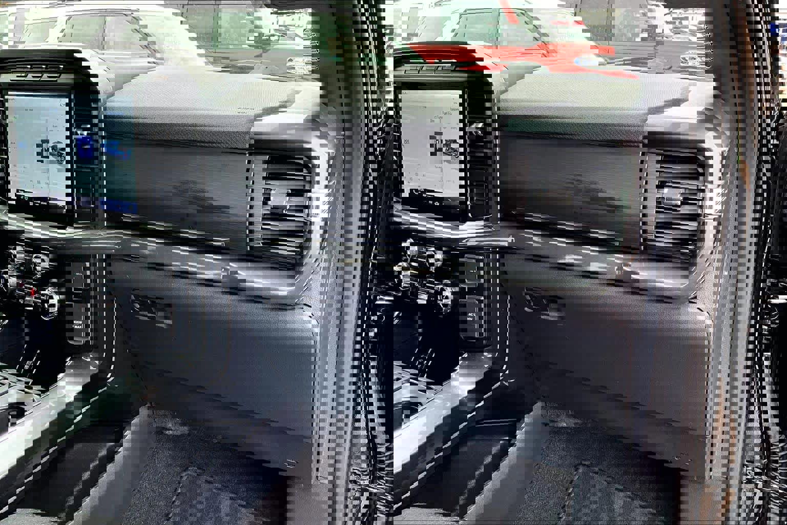 Certified 2022 Ford F150 XLT w/ Equipment Group 302A High image 20