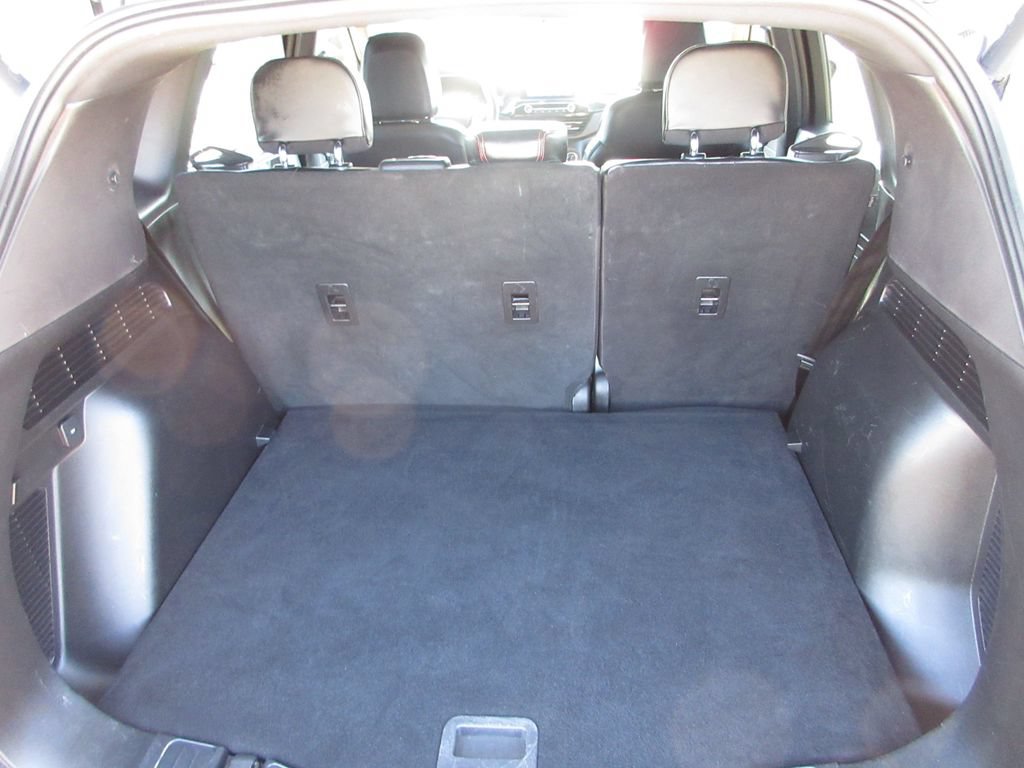 Certified 2023 Ford Escape ST-Line FWD image 27