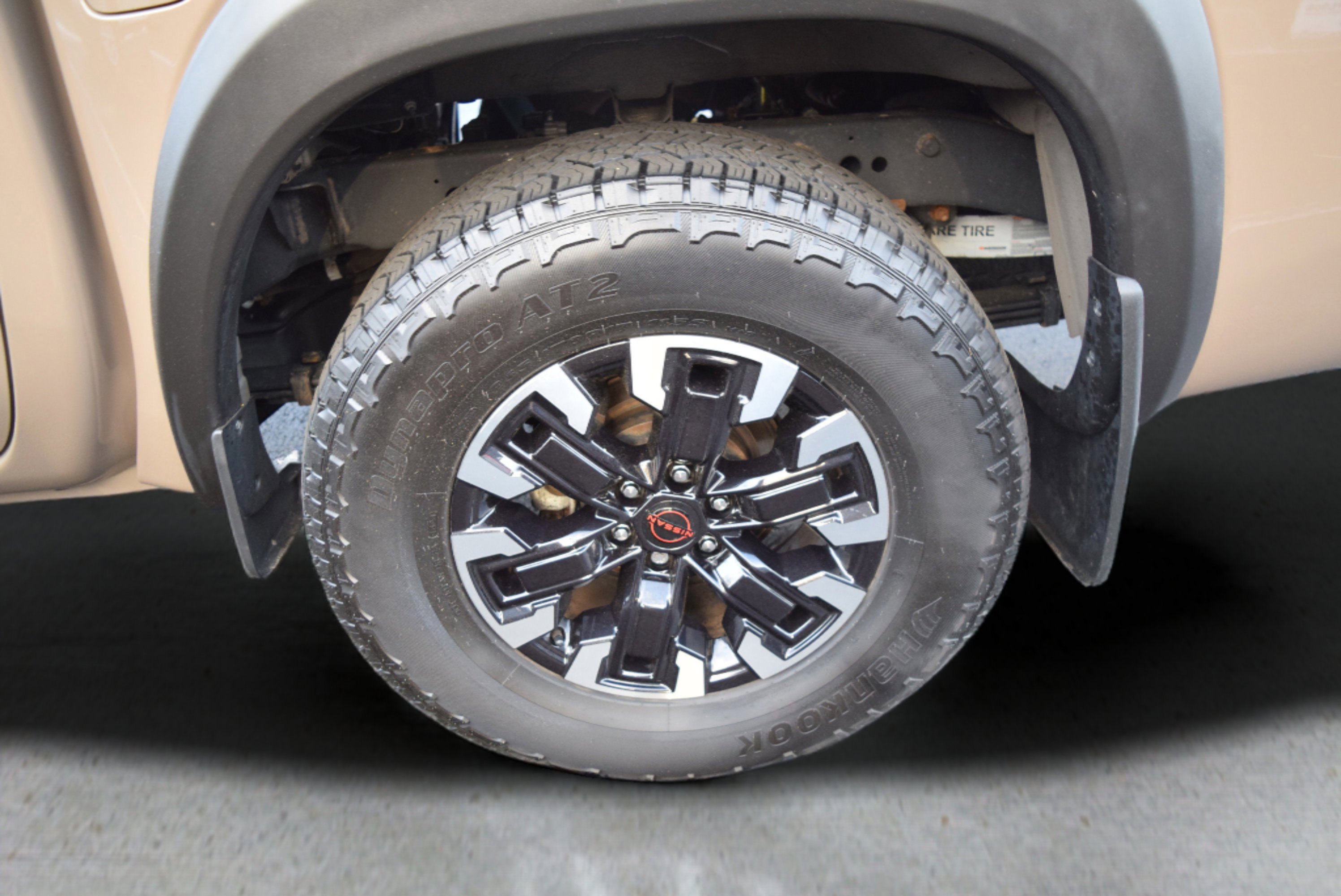 Used 2023 Nissan Frontier PRO-4X w/ Pro Convenience Package AWD/4WD image 8