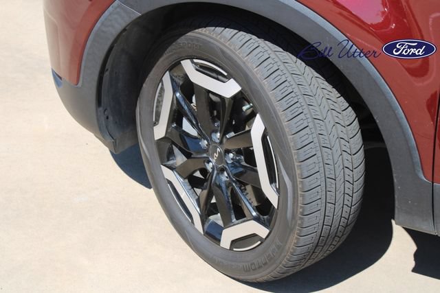Used 2024 Kia Telluride S w/ S Sunroof Package FWD image 9