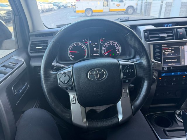 Used 2023 Toyota 4Runner Limited AWD/4WD image 9