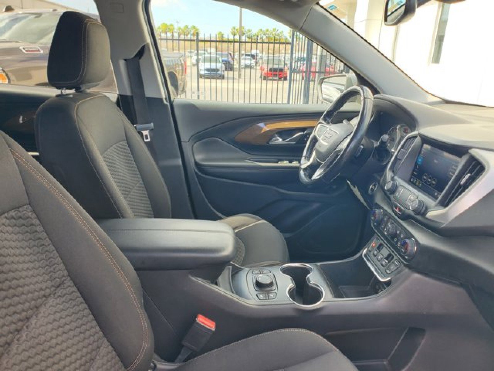 Used 2019 GMC Terrain SLE w/ Driver Convenience Package image 36