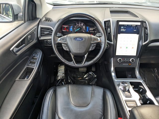 Certified 2022 Ford Edge Titanium image 31