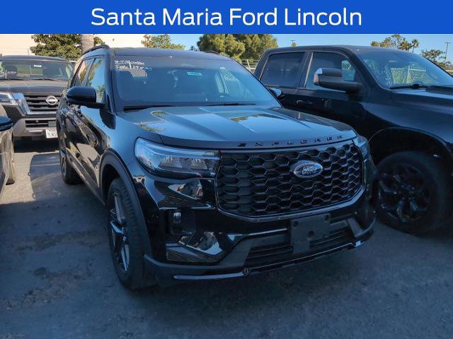 Certified 2025 Ford Explorer ST-Line w/ ST-Line Street Pack image 7