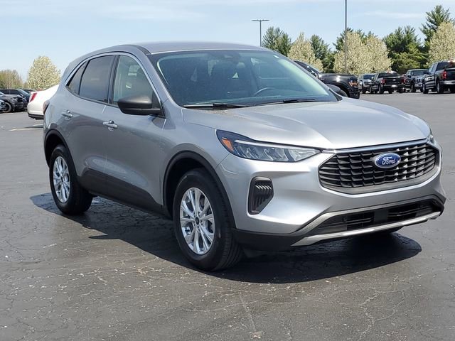 Certified 2024 Ford Escape Active AWD/4WD image 2