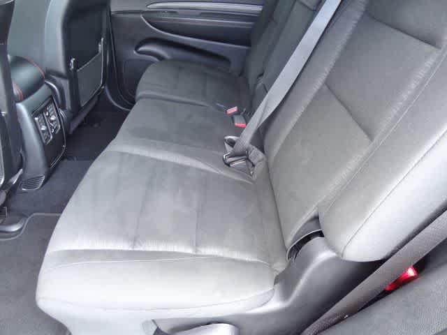 Used 2025 Dodge Durango GT RWD image 8