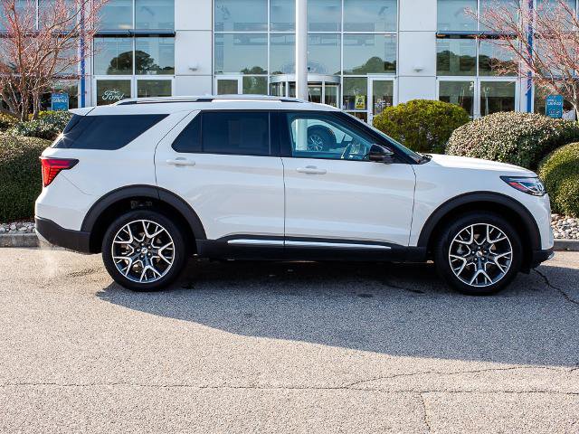 Certified 2025 Ford Explorer Platinum w/ Ultimate Package