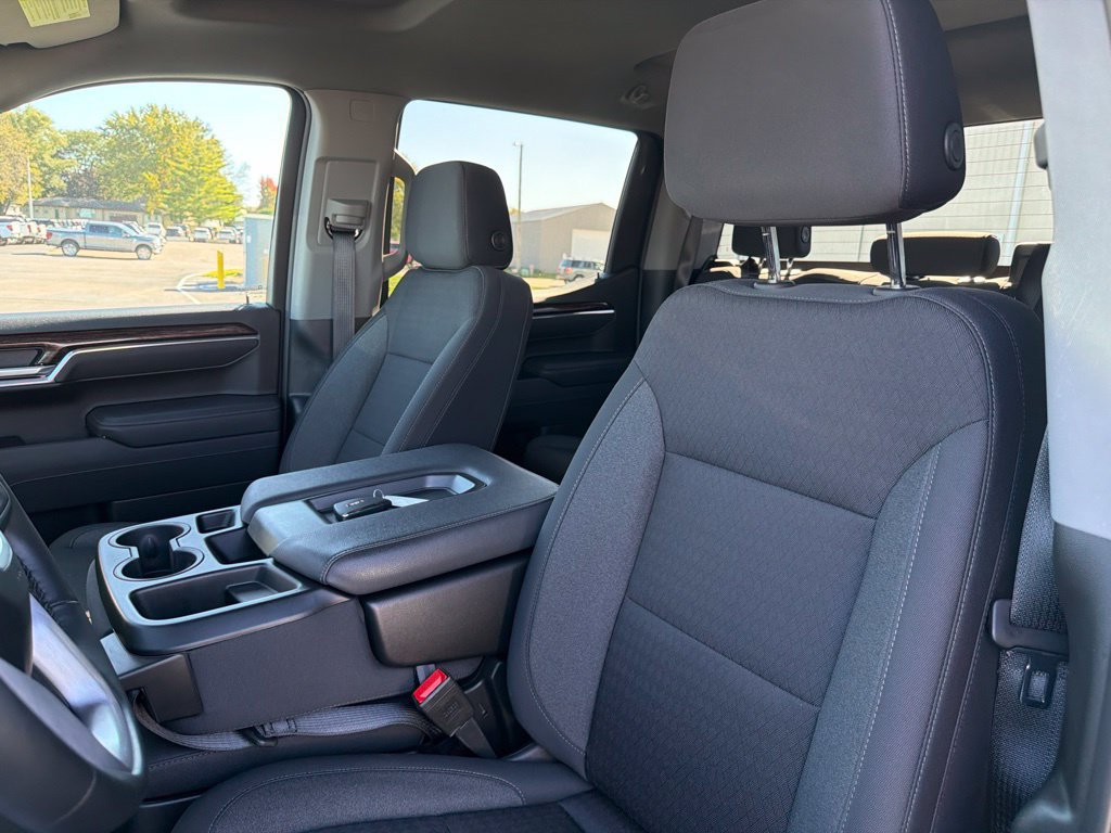 Used 2025 GMC Sierra 1500 Elevation AWD/4WD image 13