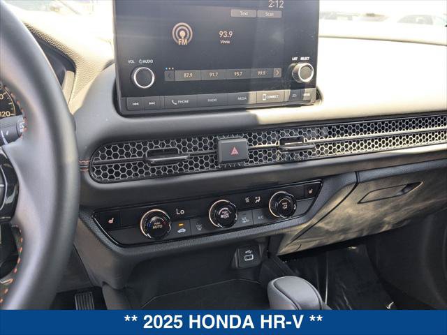 Used 2025 Honda HR-V Sport image 17