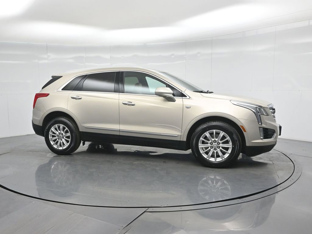 Used 2017 Cadillac XT5 FWD image 25