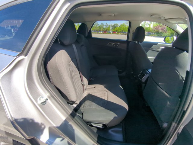Used 2023 Kia Sportage LX AWD/4WD image 31