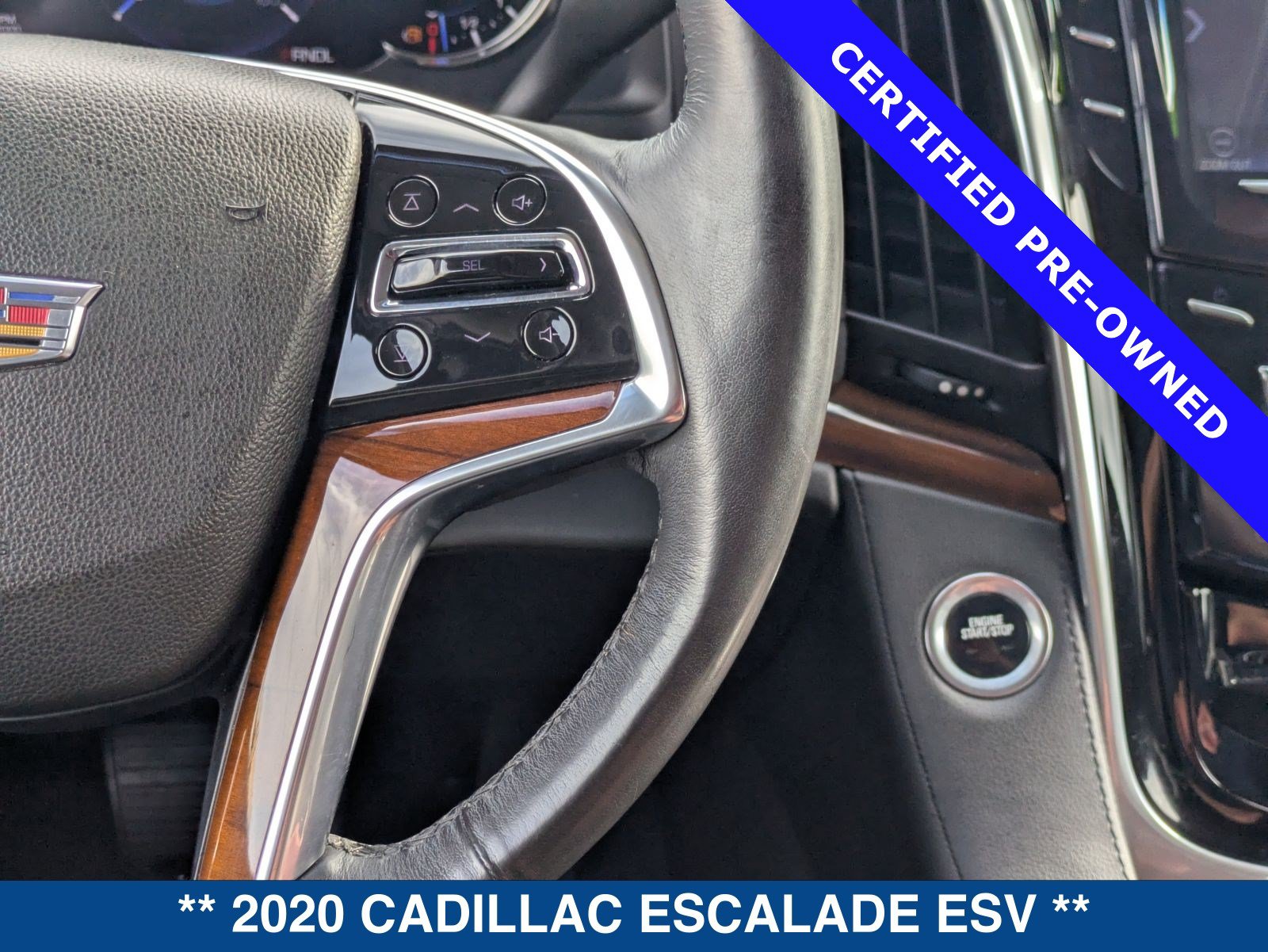 Used 2020 Cadillac Escalade ESV Premium Luxury AWD/4WD image 29