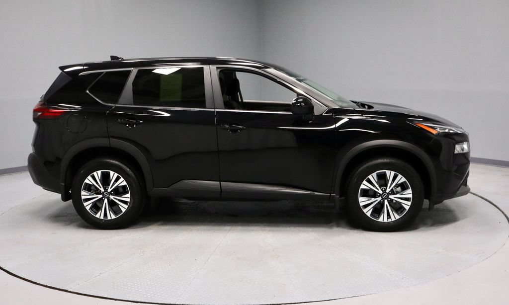 Used 2023 Nissan Rogue SV AWD/4WD image 5