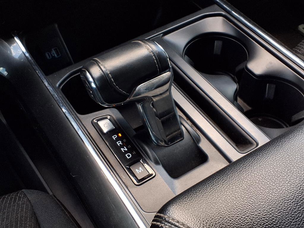 Certified 2022 Ford F150 XLT w/ Equipment Group 302A High image 13