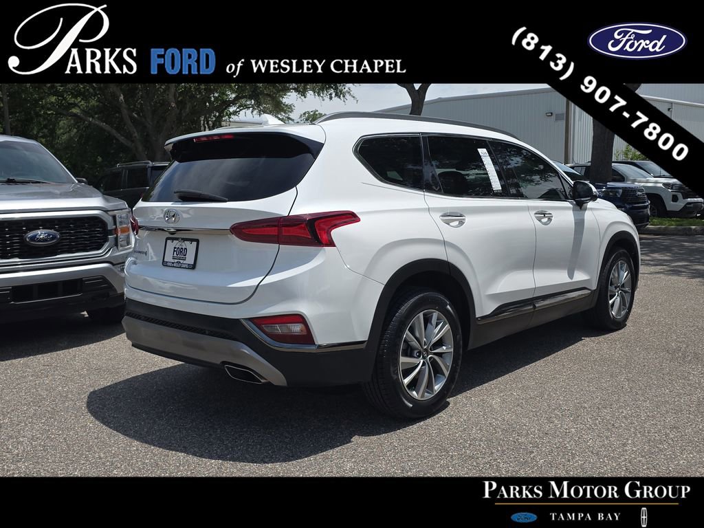 Used 2020 Hyundai Santa Fe Limited w/ Cargo Package FWD image 4