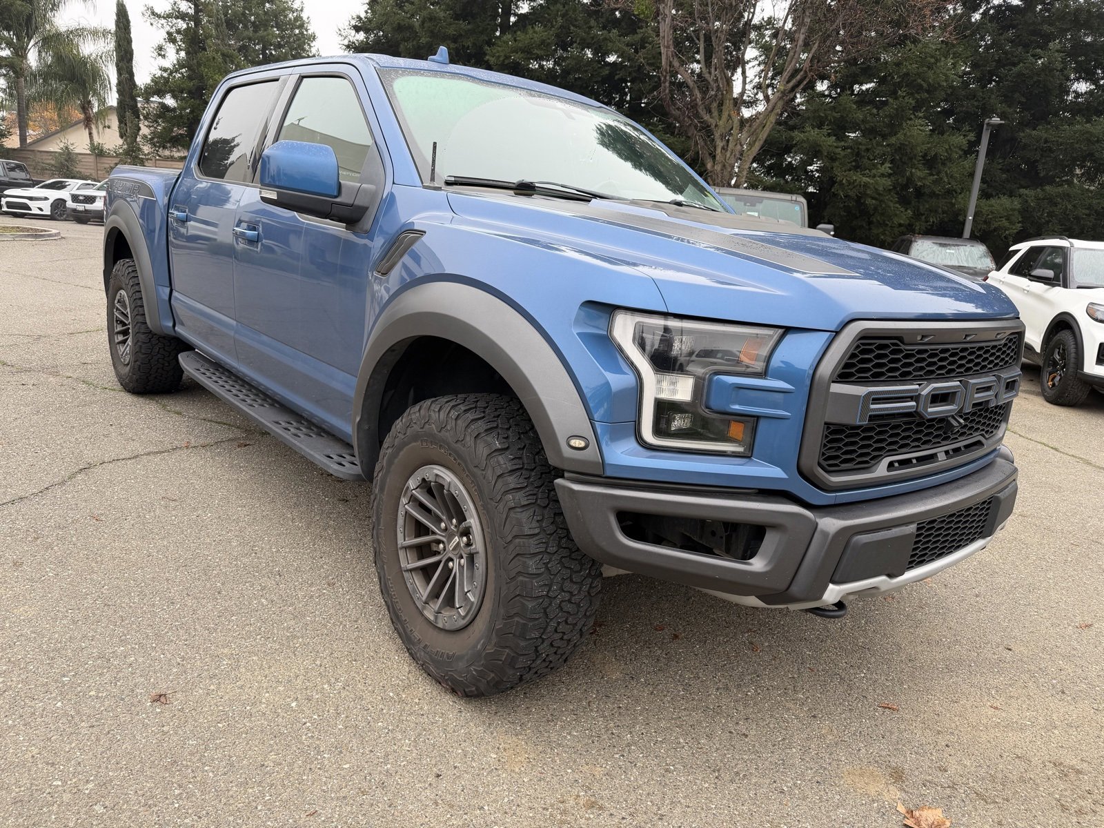 Certified 2020 Ford F150 Raptor w/ Equipment Group 802A Luxury image 7
