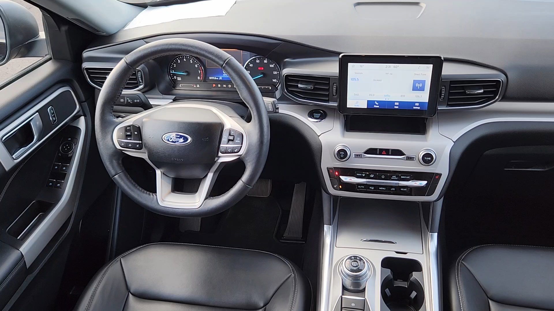 Certified 2024 Ford Explorer XLT w/ Equipment Group 202A image 6