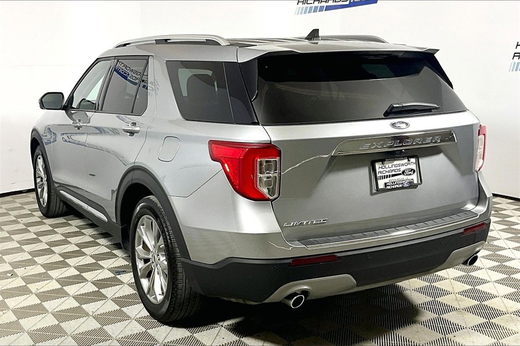 Certified 2024 Ford Explorer Limited image 8