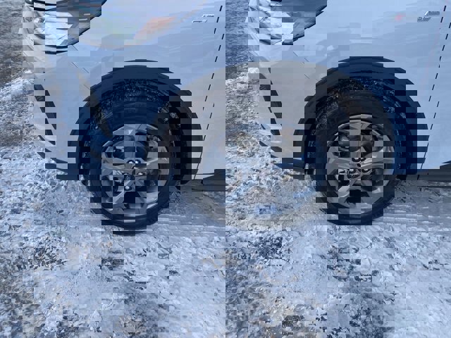 Certified 2025 Ford Escape ST-Line w/ Cold Weather Package image 10