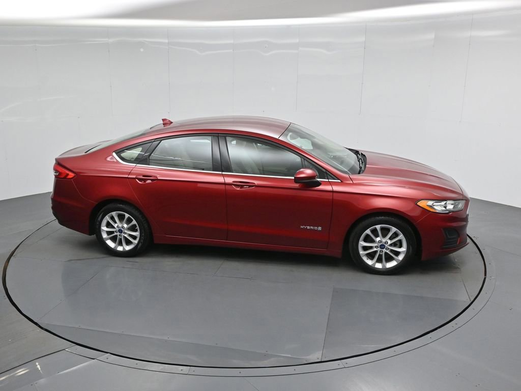 Certified 2019 Ford Fusion SE image 10