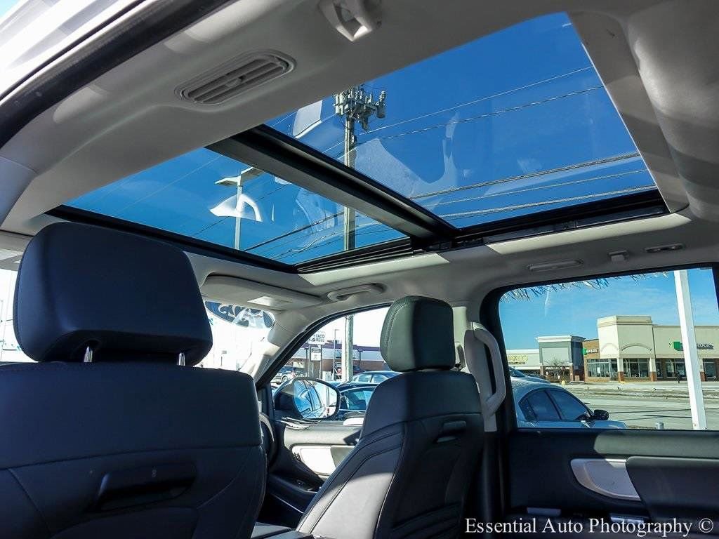 Certified 2025 Ford Expedition Active AWD/4WD image 13