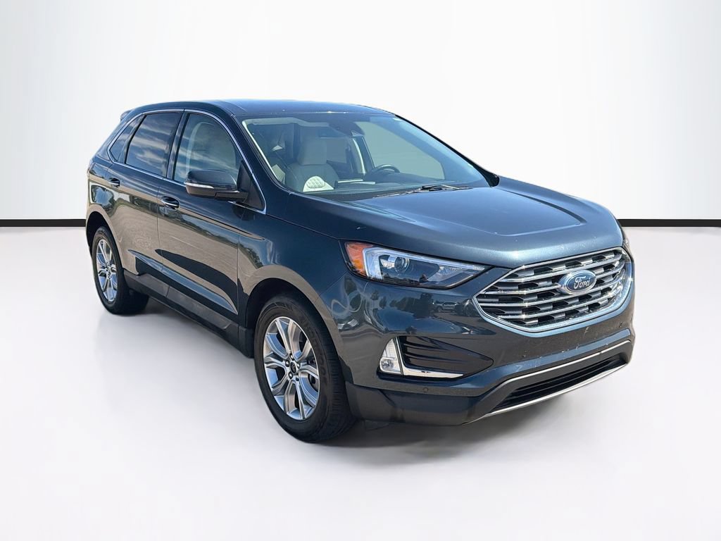 Certified 2024 Ford Edge Titanium AWD/4WD image 3
