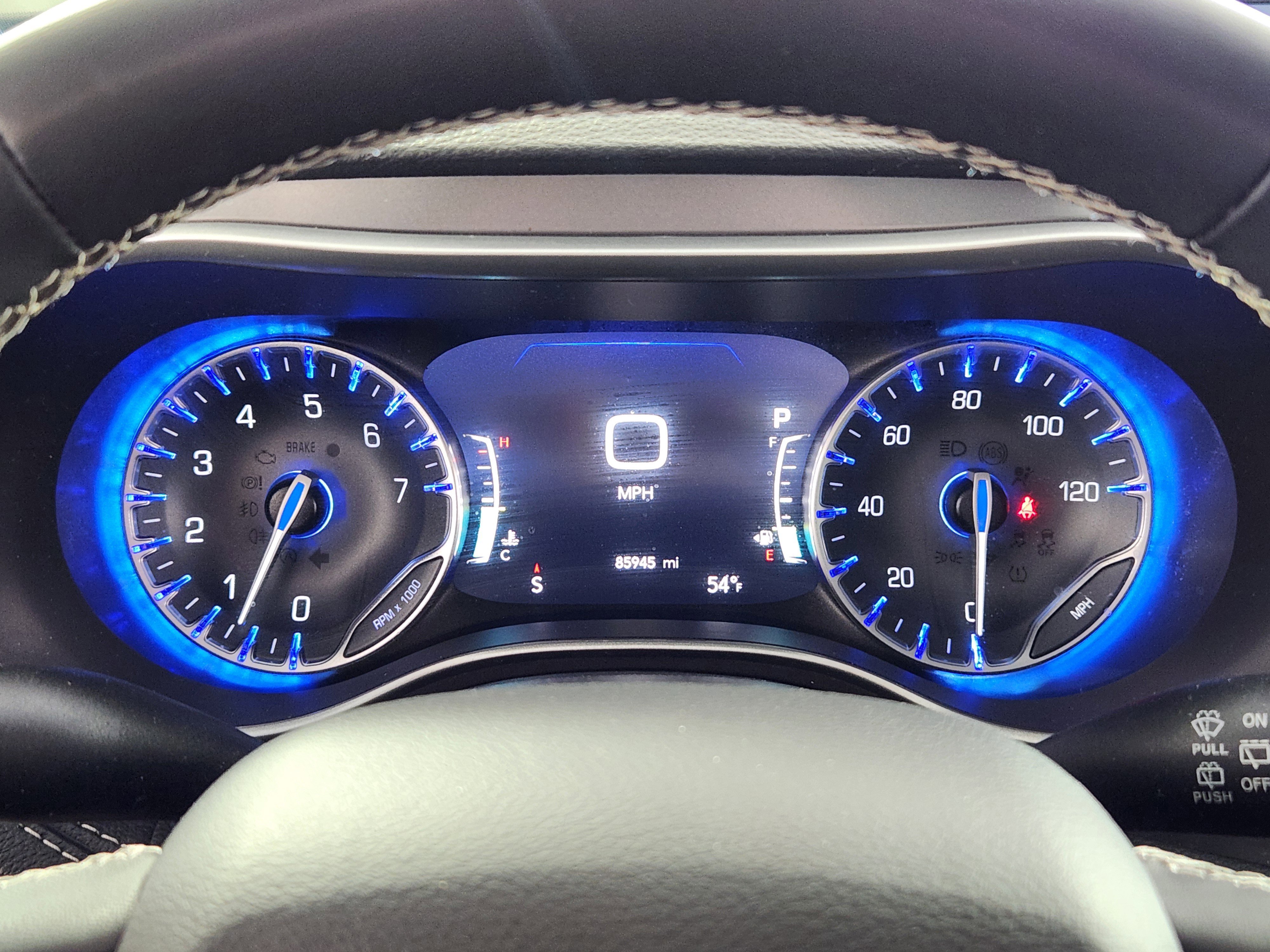 Used 2022 Chrysler Pacifica Touring-L image 20