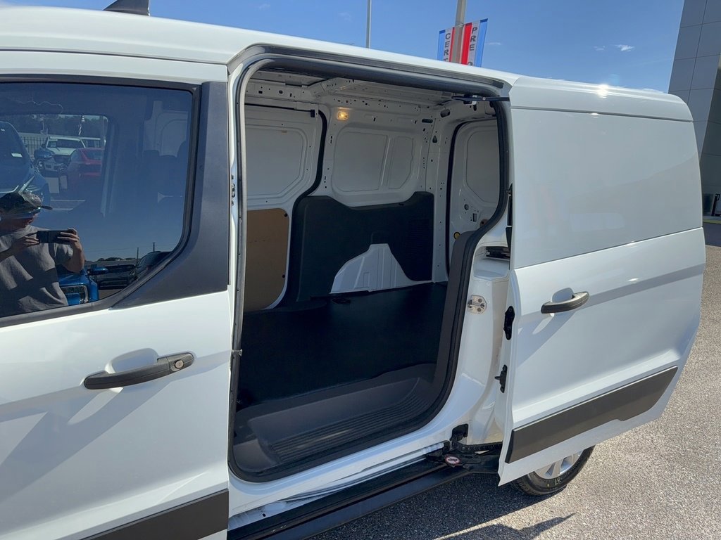 Certified 2020 Ford Transit Connect XL image 7