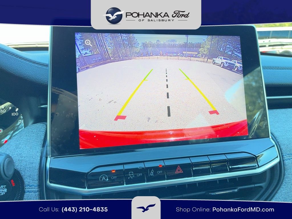 Used 2024 Jeep Compass Latitude AWD/4WD image 11