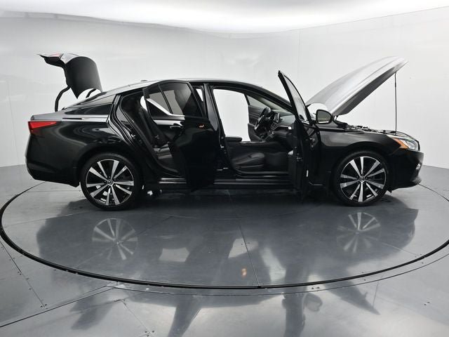 Used 2022 Nissan Altima 2.5 SR AWD/4WD image 41