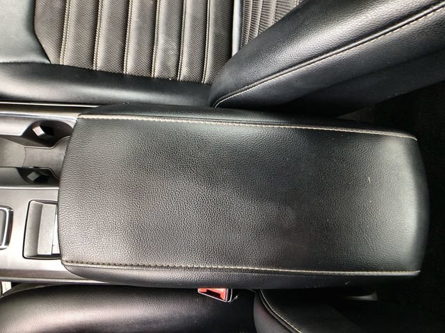 Certified 2018 Ford Fusion SE w/ Equipment Group 201A FWD image 20